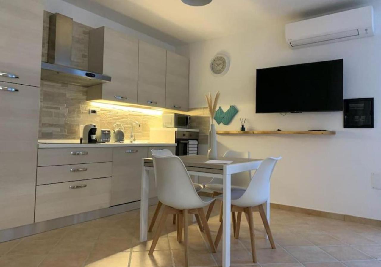 Loft Comodo Ed Elegante • Wi-Fi E Colazione Sanluri Eksteriør bilde